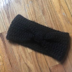 Black bow headband 🤗